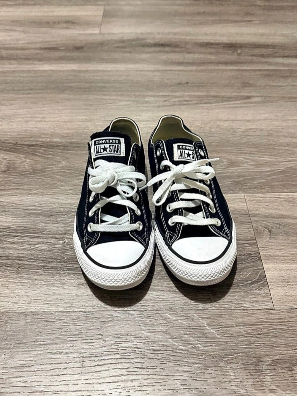 Converse Chuck Taylor All Star Black & White US 9.5 Sneakers